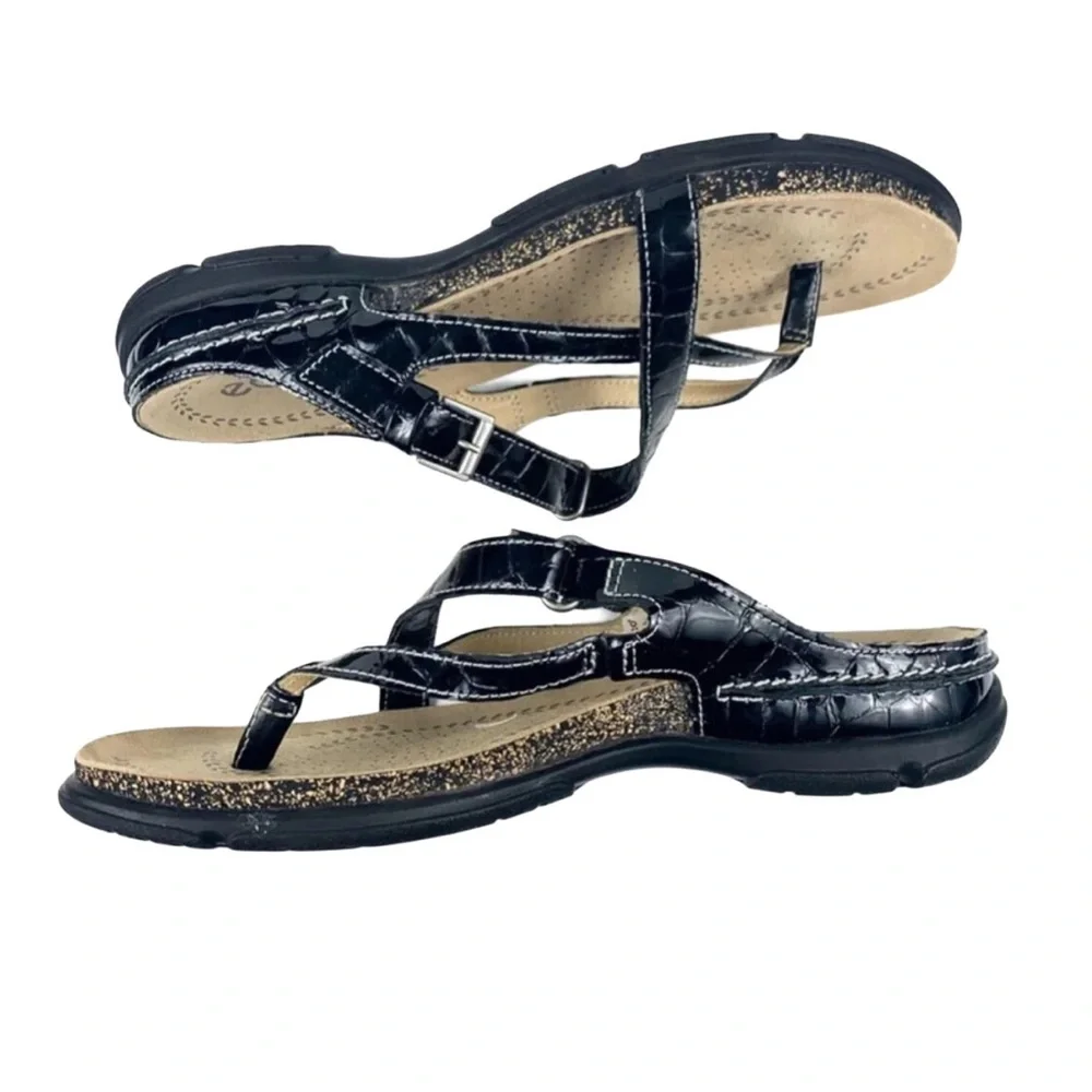 ECCO Women's Black Patent Leather Sandals Size 6-6,5